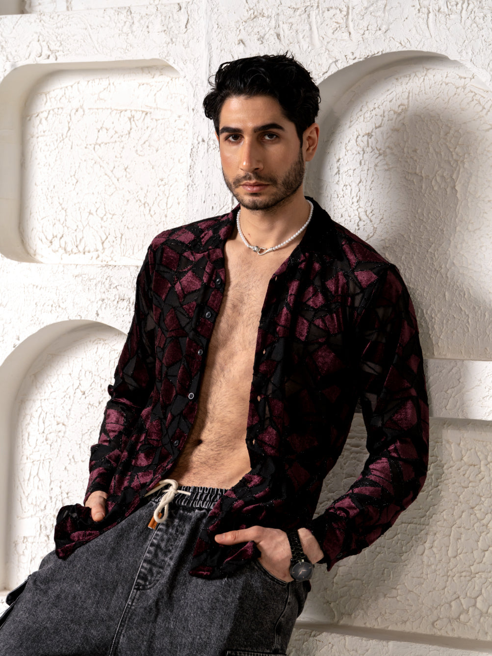 Firangi Yarn Spread Collar Full Sleeves Sheen Party Shirt - Black/Wine