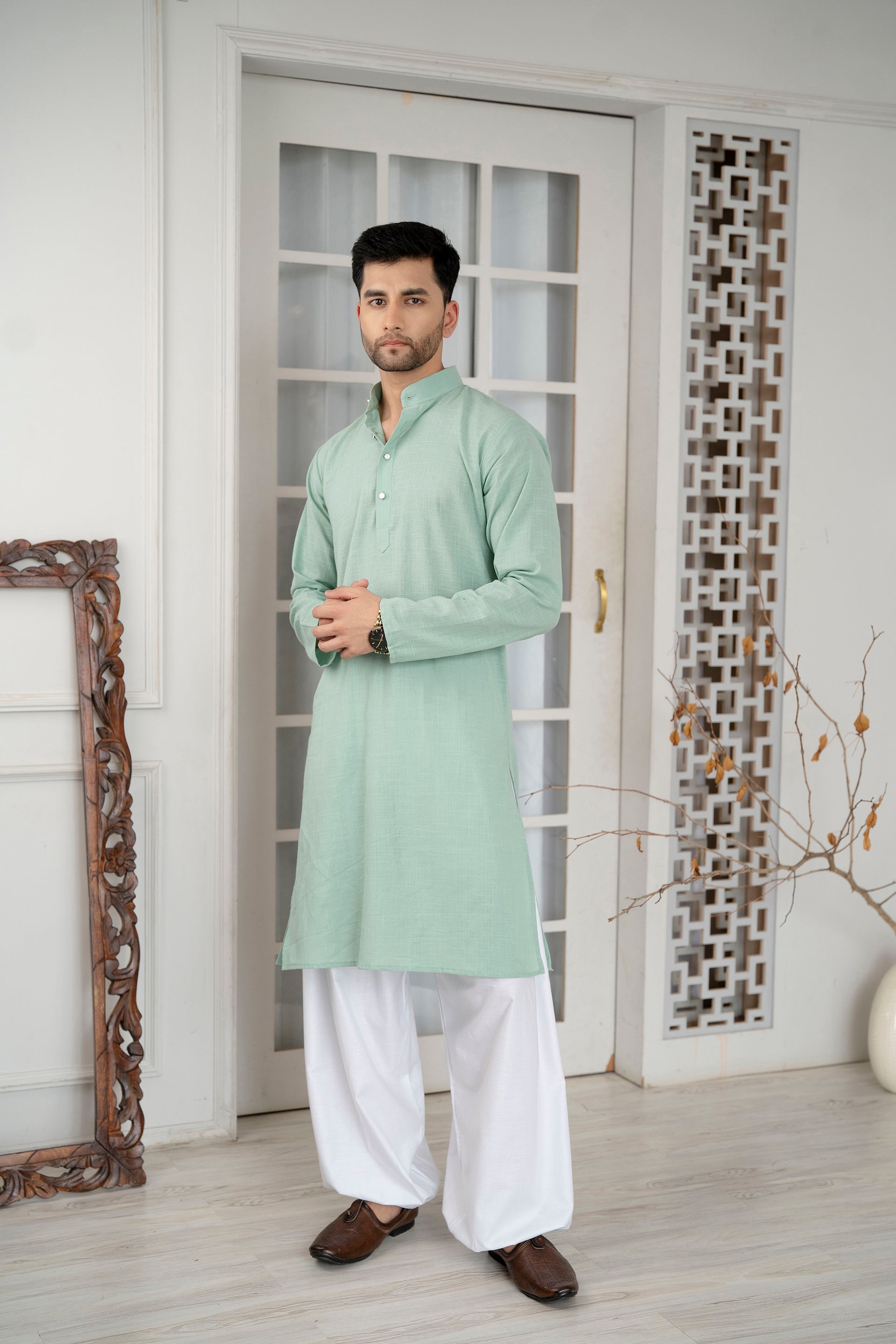 Firangi Yarn Khadi Indian 100% Cotton Solid Kurta For Men Pista Green