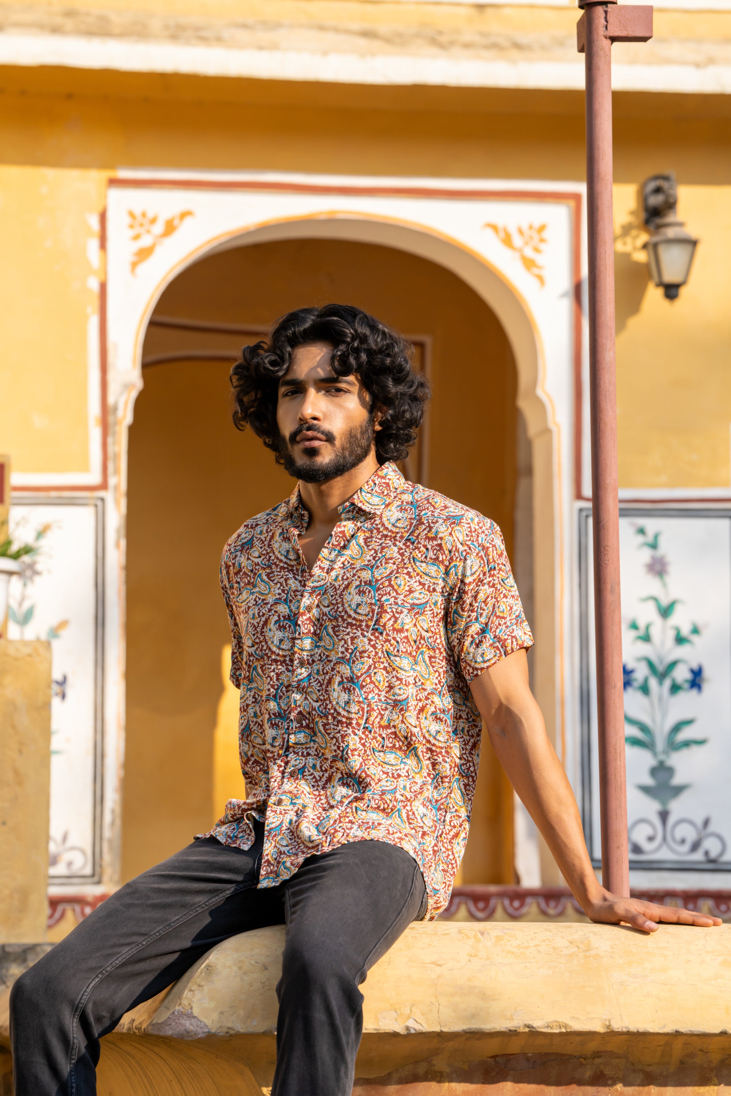 Firangi Yarn Relaxed Fit Super Flowy Re-engineered Cotton Printed Shirt- Half Sleeves (Muddy Brown)