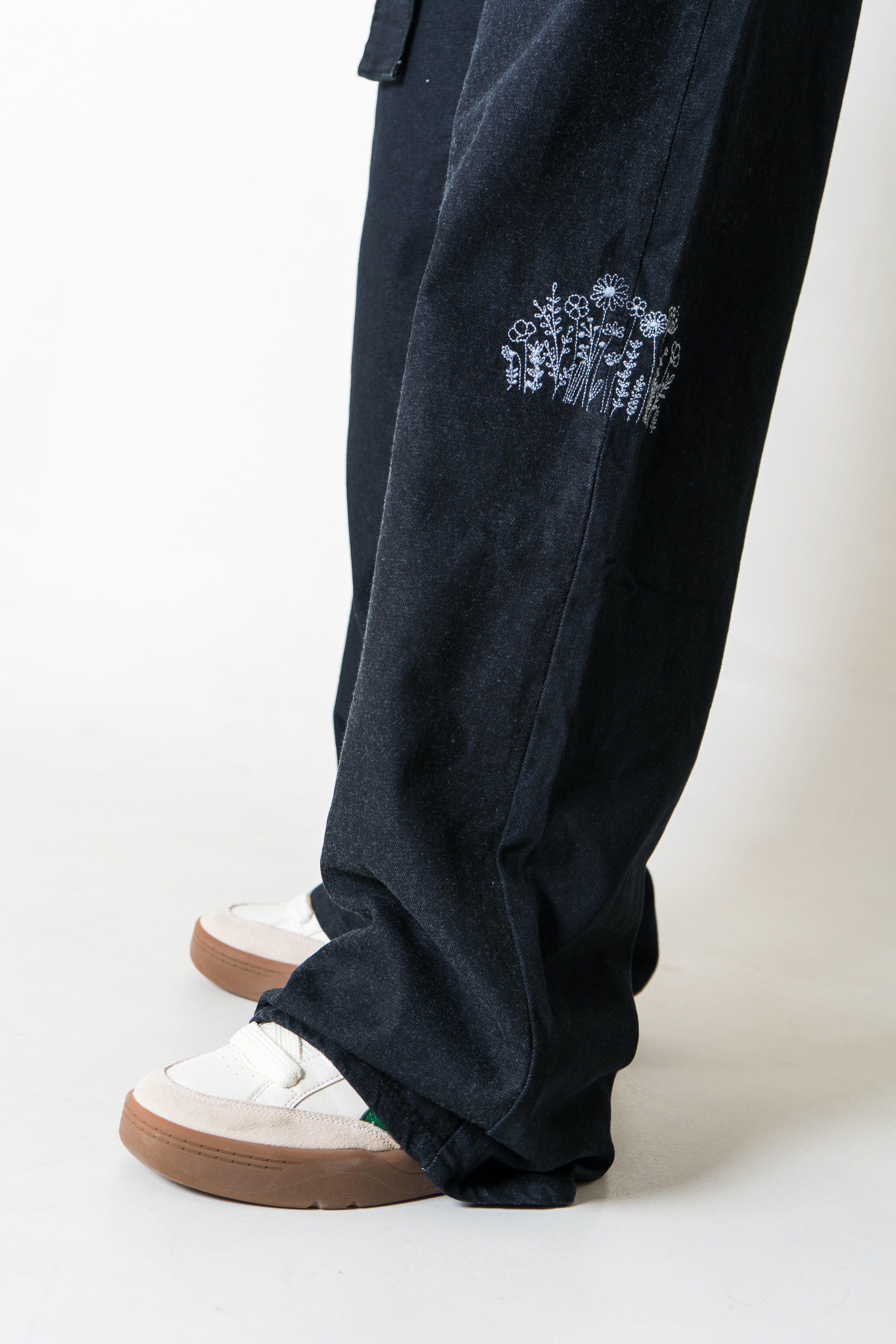 Firangi Yarn Black Botanik Verge Belted Wide-Leg Jeans
