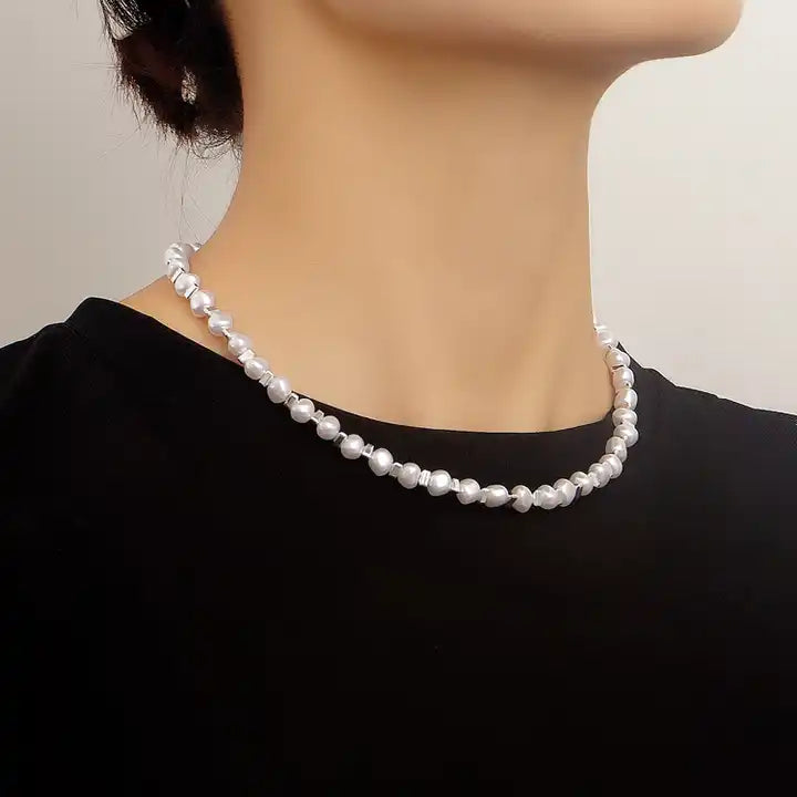 Firangi Yarn Minimalist Beads And Pearl Men's Evening necklace