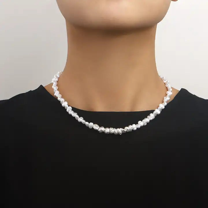 Firangi Yarn Minimalist Beads And Pearl Men's Evening necklace