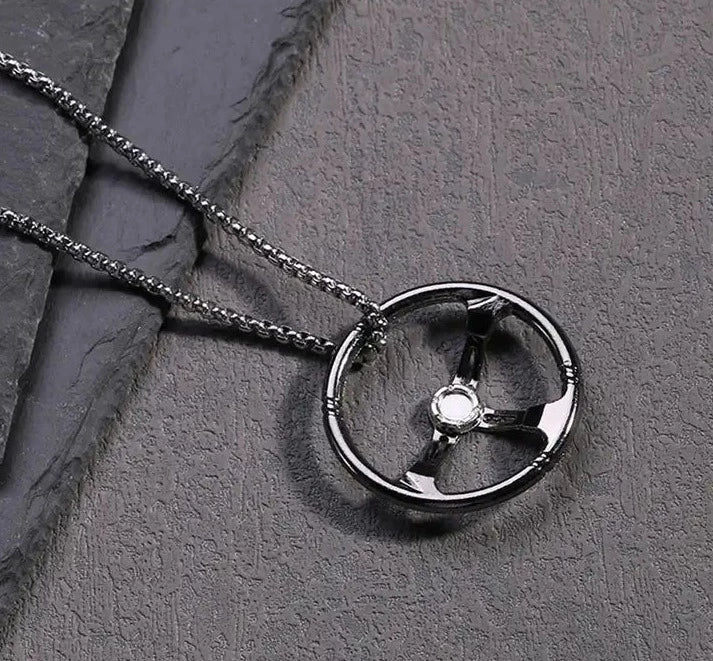 Men's racing steering wheel design necklace jewellery for men