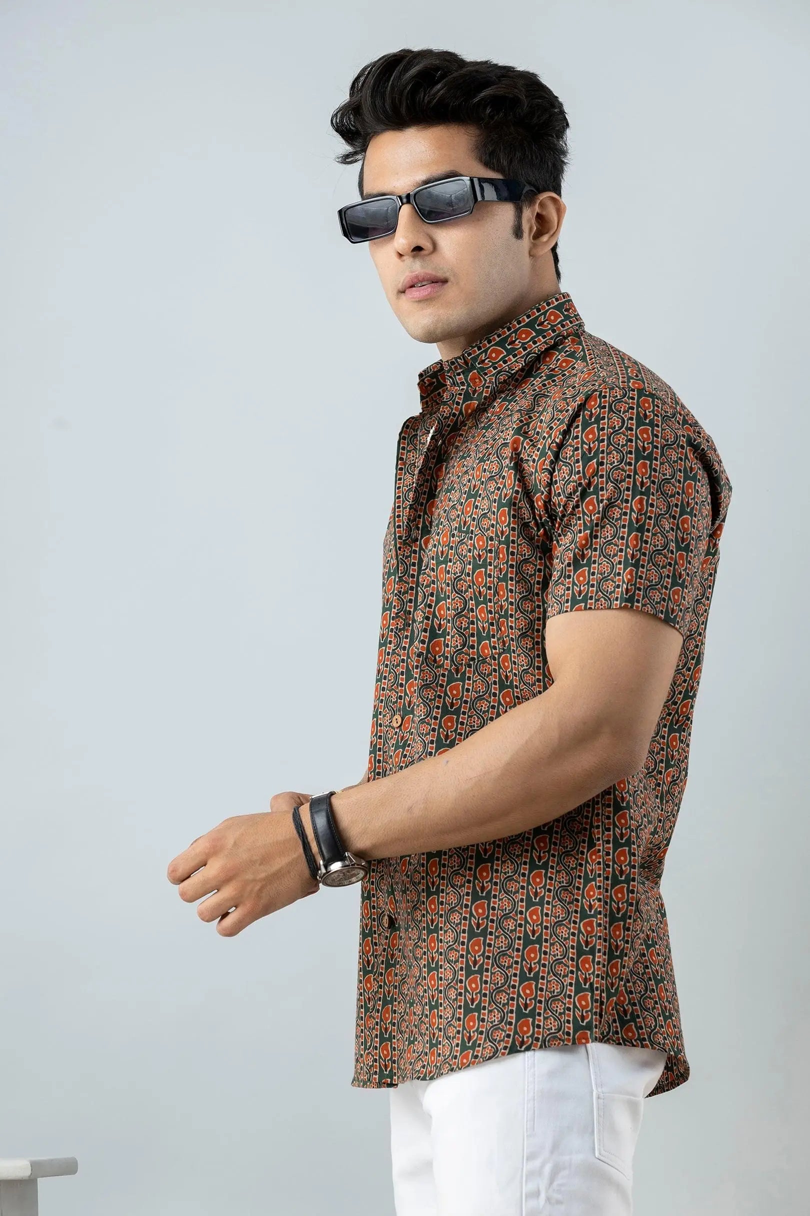 Firangi Yarn Block Printed Cotton Geometric Jaipuri Blue/Maroon Shirt For Men
