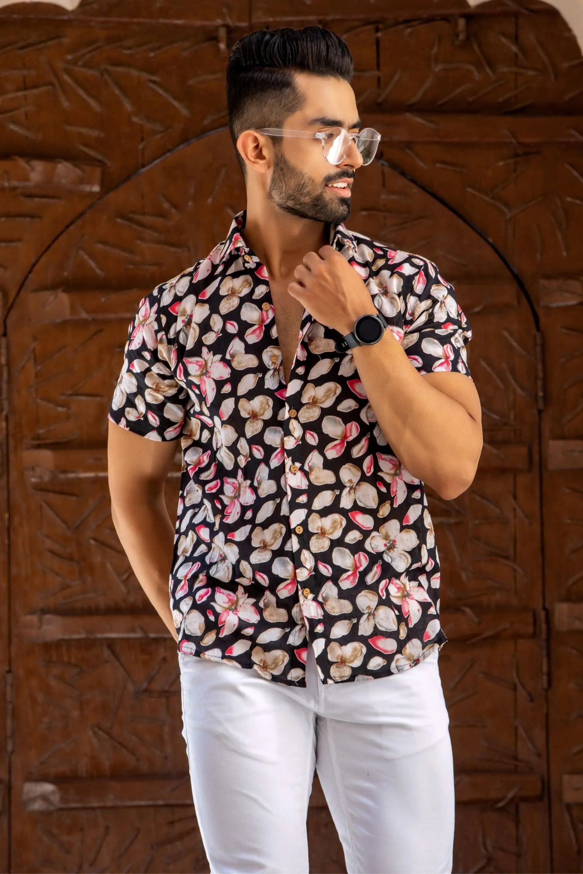 Firangi Yarn Black Digital Printed Floral Cotton Shirt For Men - Half Sleeves