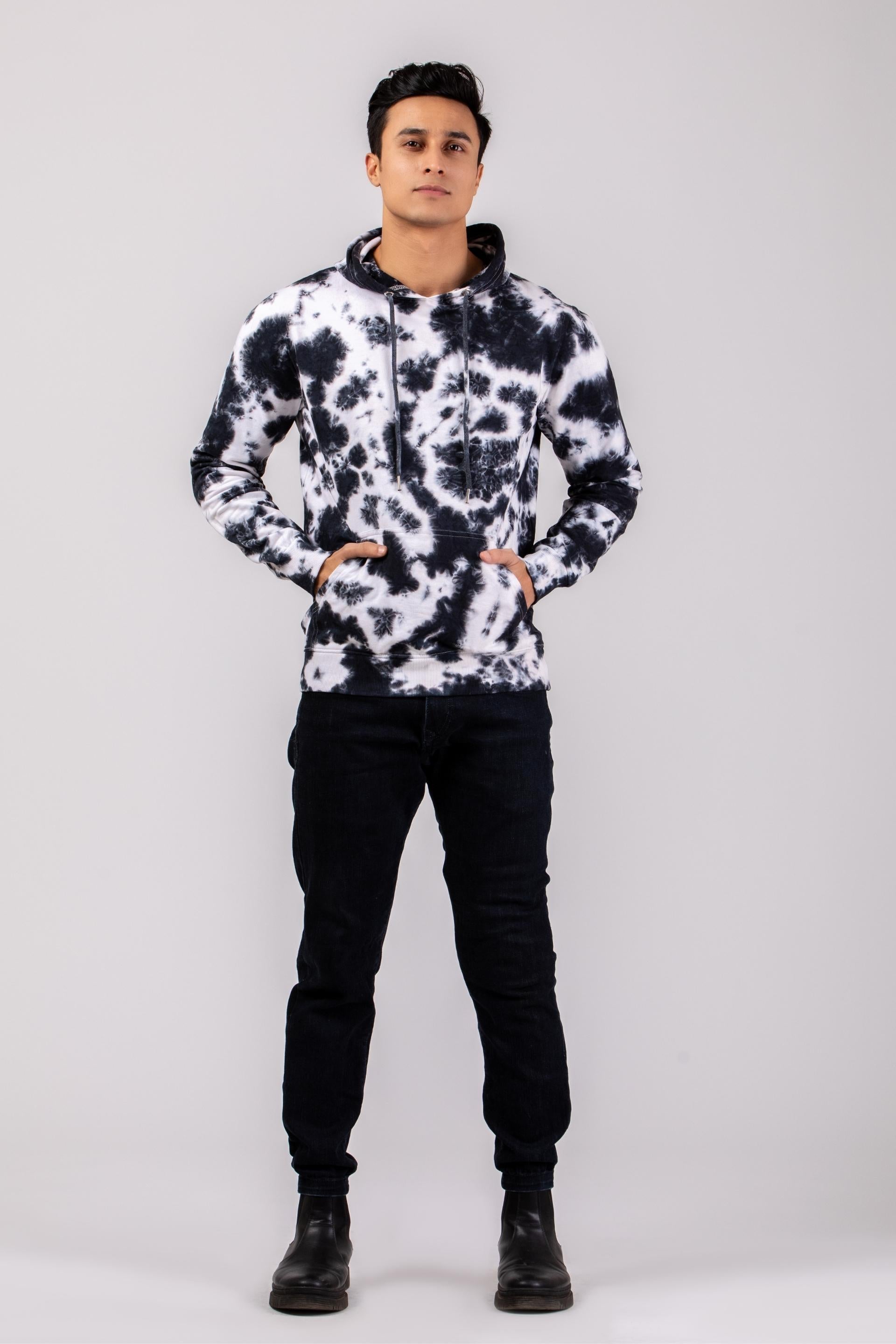 Firangi Yarn Super Soft Cotton Tie&Dye Black and White Ombre Hoodie With Kangaroo Pockets
