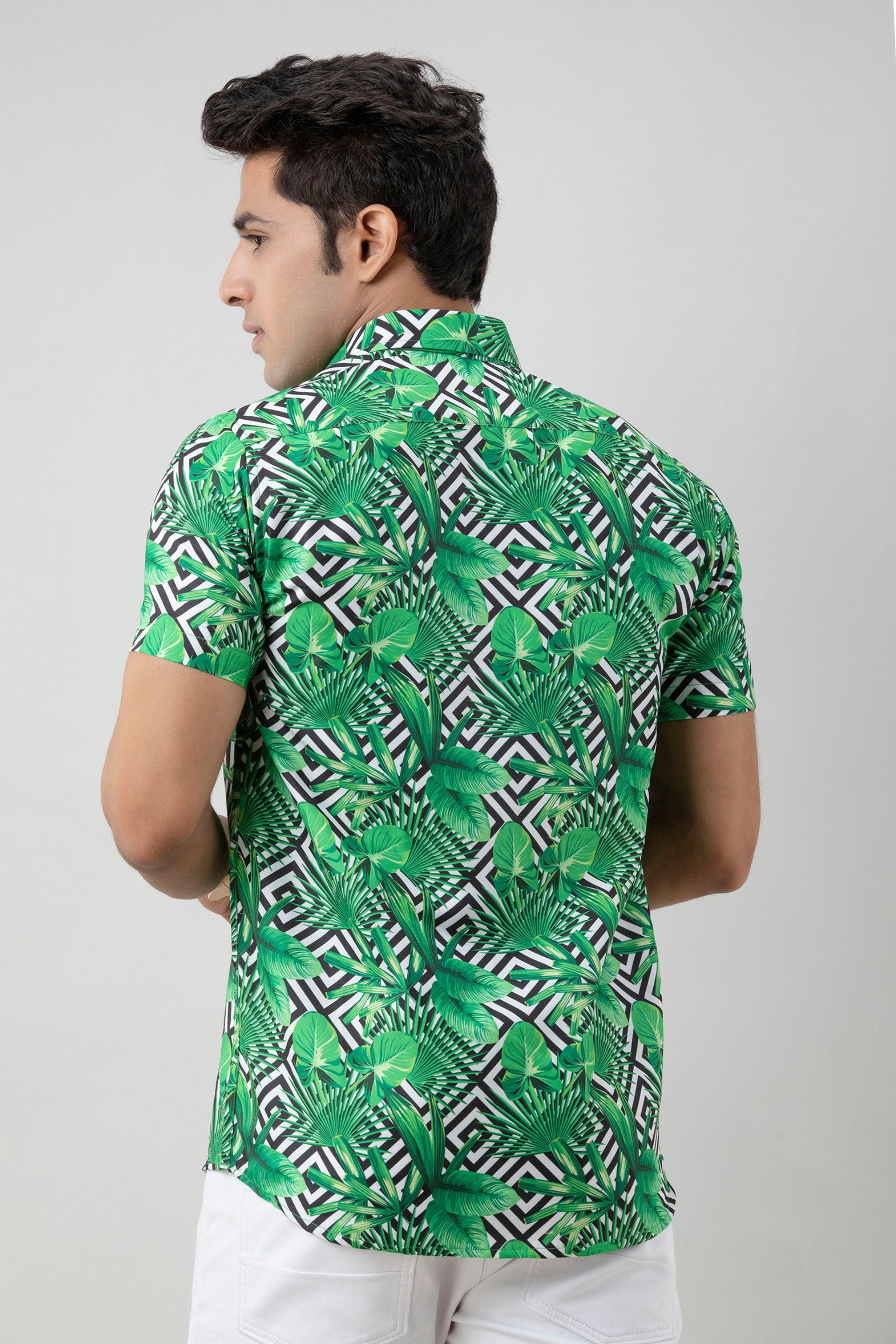Firangi Yarn Zelena Green With Checkers Printed Shirt